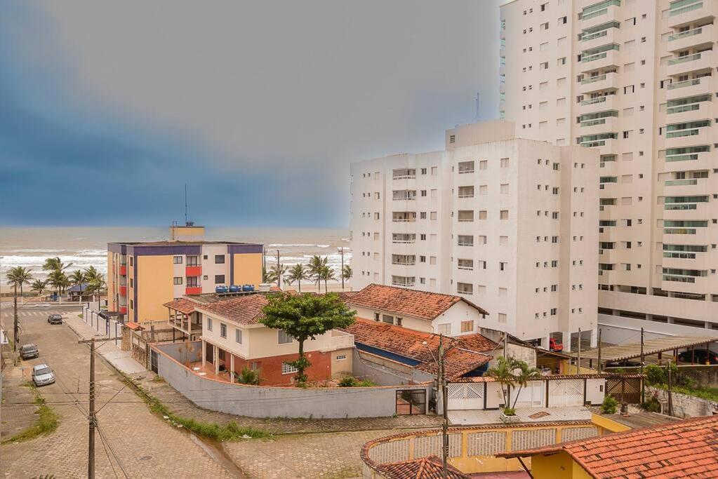 100 M Da Praia Elevador Garagem E Portao Automatico Lejlighed Mongaguá Eksteriør billede