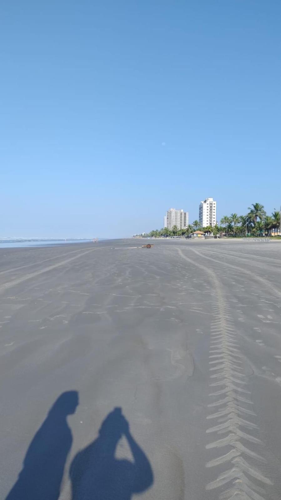 100 M Da Praia Elevador Garagem E Portao Automatico Lejlighed Mongaguá Eksteriør billede